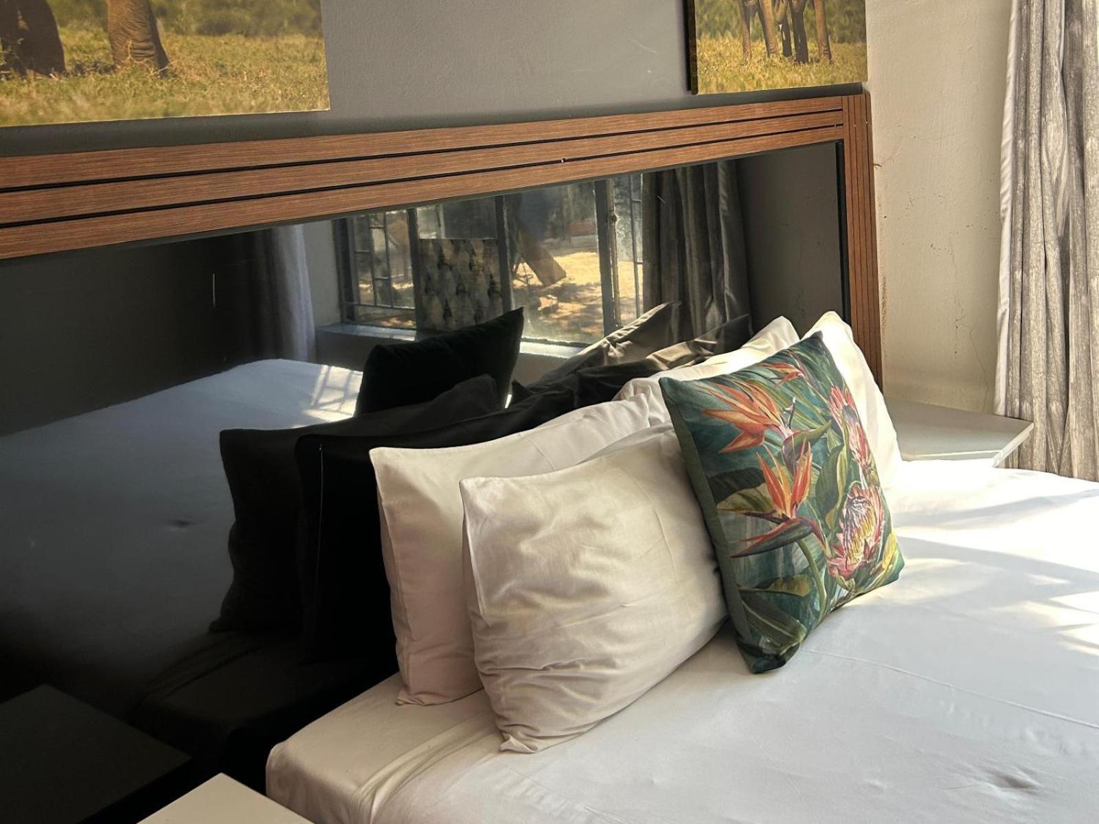 Bothabelo Bed And Breakfast พาลาบอร์วา ภายนอก รูปภาพ